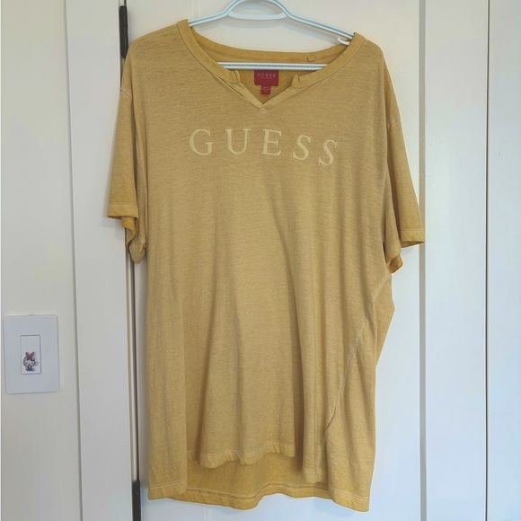 Guess Pastel Yellow Short Sleeve Tee Shirt Size‎ XL - Picture 2 of 11